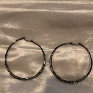 Black and diamond earrings (costume)